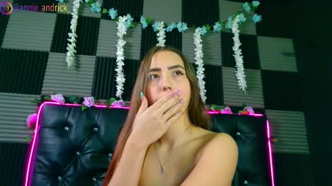 Annie Andrick online show from 02.12.26