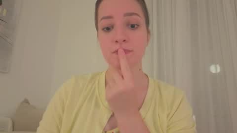 Anna online show from 10.24.25