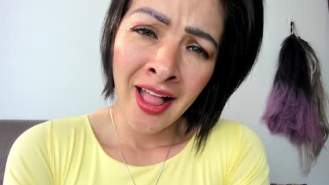 antonia online show from 12.31.24