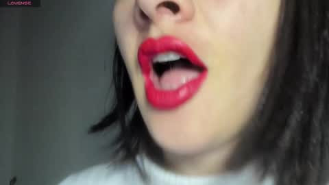 Snapshot of _antomouth_paradise chatting on 01.12.26 antonia online show from 01.12.26