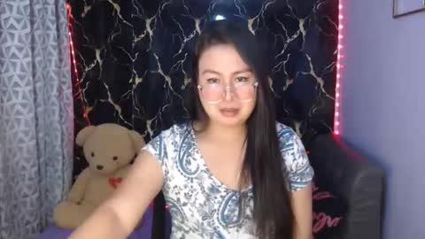 Snapshot of _arah chatting on 02.05.26 arah online show from 02.05.26