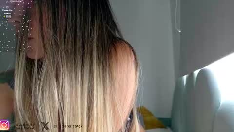 Snapshot of _arianalzate_ chatting on 06.30.26 60 online show from 06.30.26