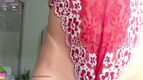 Snapshot of _arianalzate_ chatting on 07.28.26 60 online show from 07.28.26