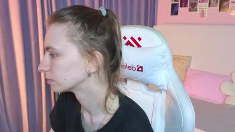 _ash_leyy_ online show from 04.26.26