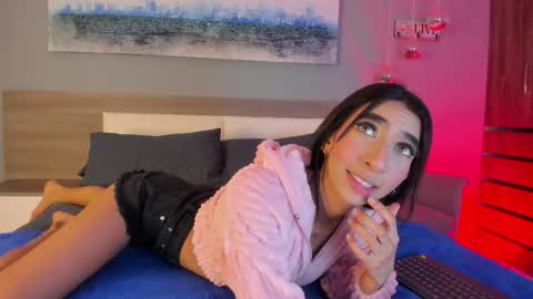 Ashly online show from 11.06.25