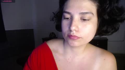 Snapshot of _atenea_golden chatting on 12.30.24 atenea online show from 12.30.24