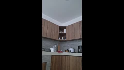 Snapshot of _atenea_golden chatting on 02.21.25 atenea online show from 02.21.25