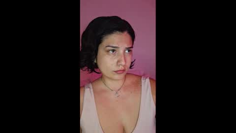 Snapshot of _atenea_golden chatting on 03.08.25 atenea online show from 03.08.25