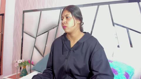 Aura online show from 04.27.26