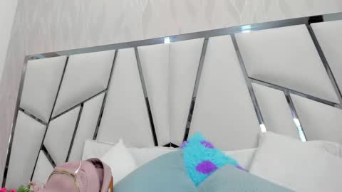 Aura online show from 05.15.26