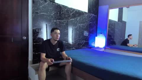 _axel_09 online show from 09.12.25