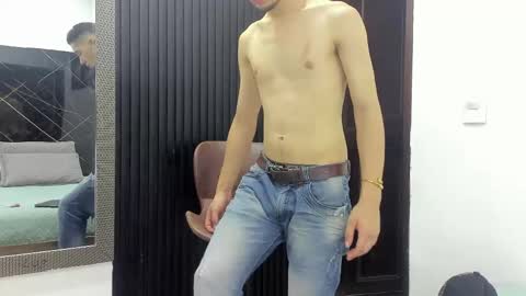 _axel_09 online show from 04.18.26