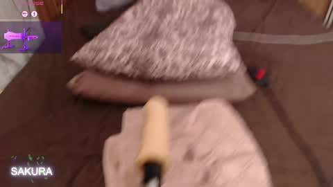 Snapshot of _b_a_n_s_h_e_e_ chatting on 10.05.25 Emily - BLONDE Jennifer - RED hair online show from 10.05.25