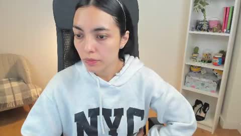 Bella Evans online show from 06.13.26