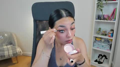 Bella Evans online show from 06.24.26