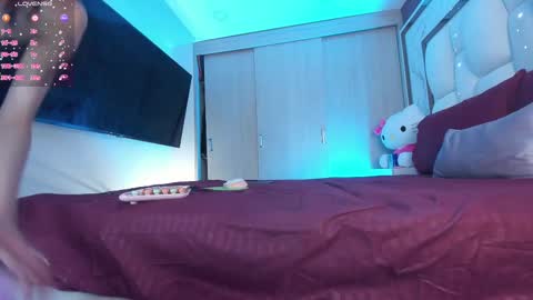 _bellaswwet_ online show from 02.28.25