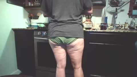 Big Tits McGee online show from 09.29.25