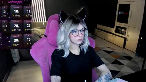 Olivia Subscribe to my Fansly -   online show from 03.17.26