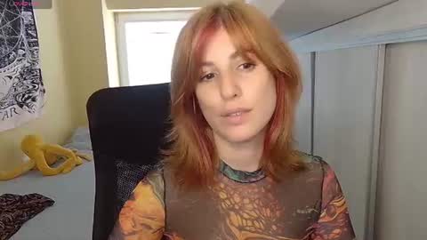 Laura online show from 06.12.26