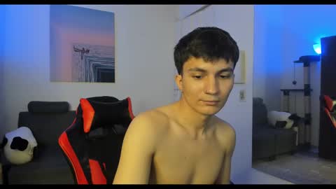 Snapshot of _blakee chatting on 01.25.25 B L A K E online show from 01.25.25