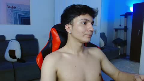 Snapshot of _blakee chatting on 02.06.25 B L A K E online show from 02.06.25