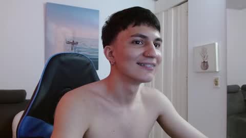 Snapshot of _blakee chatting on 02.03.26 B L A K E online show from 02.03.26