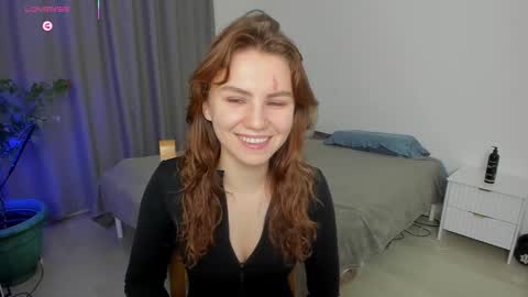 Snapshot of _bramble_ chatting on 11.12.25 Bramble online show from 11.12.25