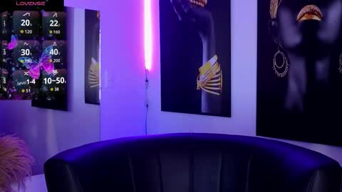 Brenna online show from 11.30.25