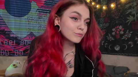 Caroline online show from 01.10.25