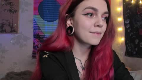 Caroline online show from 02.14.25