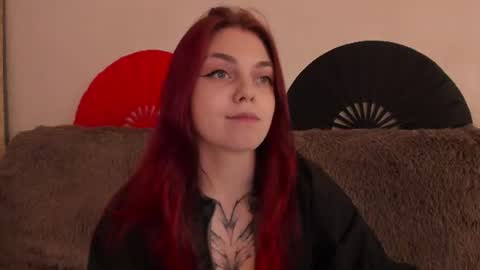 Caroline online show from 06.10.26