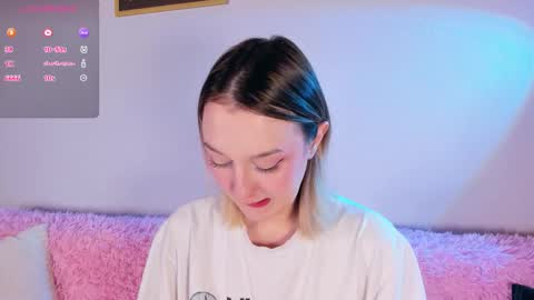 Christina Chris online show from 11.04.25