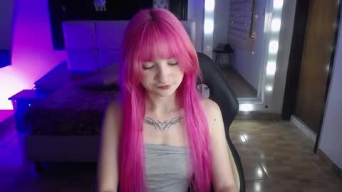_charlotte_collins_ online show from 04.07.26