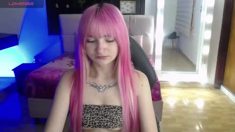 _charlotte_collins_ online show from 05.05.26