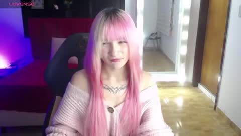 _charlotte_collins_ online show from 06.12.26