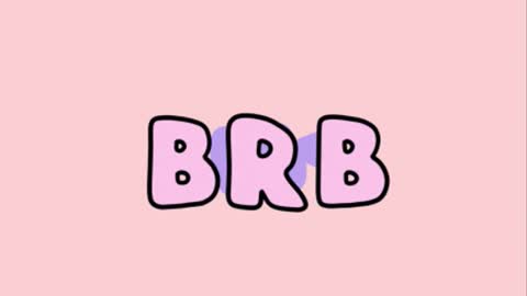 Snapshot of _charlotte_evans_2 chatting on 12.17.25 Charlote online show from 12.17.25