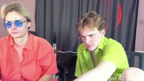 Snapshot of _cocks0_0 chatting on 03.20.26 Vector pvt 42min online show from 03.20.26