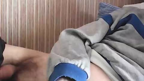 I hate social media  Odio las redes sociales online show from 04.25.26