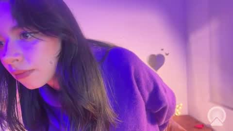 _cute_isabella_ online show from 11.16.25
