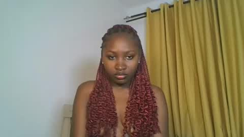 Snapshot of _cutestephanie chatting on 11.21.25 STEPH online show from 11.21.25