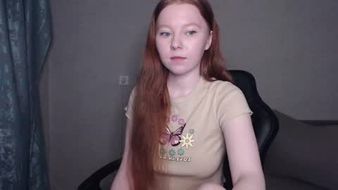 Snapshot of _damnbaby chatting on 01.03.25 _damnbaby online show from 01.03.25