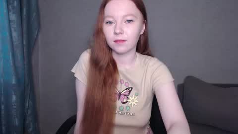 Snapshot of _damnbaby chatting on 01.20.25 _damnbaby online show from 01.20.25