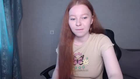 Snapshot of _damnbaby chatting on 03.04.25 _damnbaby online show from 03.04.25