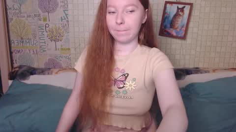 Snapshot of _damnbaby chatting on 10.23.25 _damnbaby online show from 10.23.25