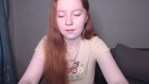 Snapshot of _damnbaby chatting on 11.28.25 _damnbaby online show from 11.28.25