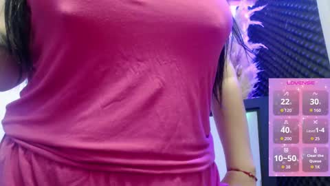 Snapshot of _donniia_ chatting on 03.01.26 Dannia online show from 03.01.26