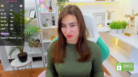 Lizzy  online show from 01.10.25