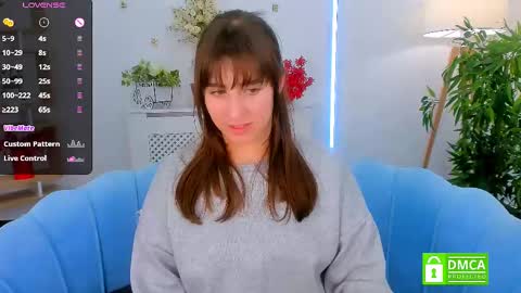 Lizzy  online show from 02.23.25