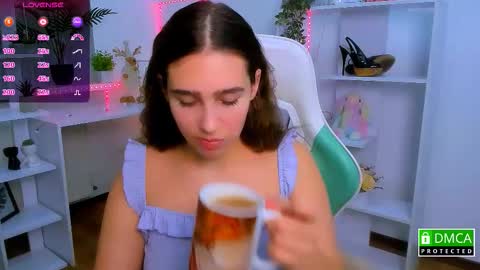 Lizzy  online show from 11.23.25