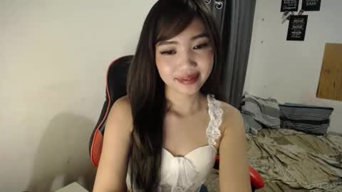 Elle online show from 03.17.26